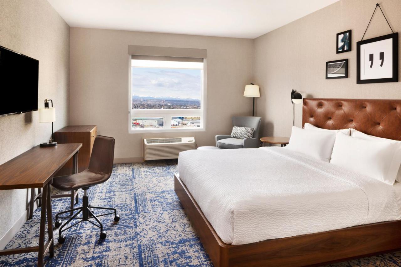 Four Points By Sheraton Calgary Airport Екстериор снимка