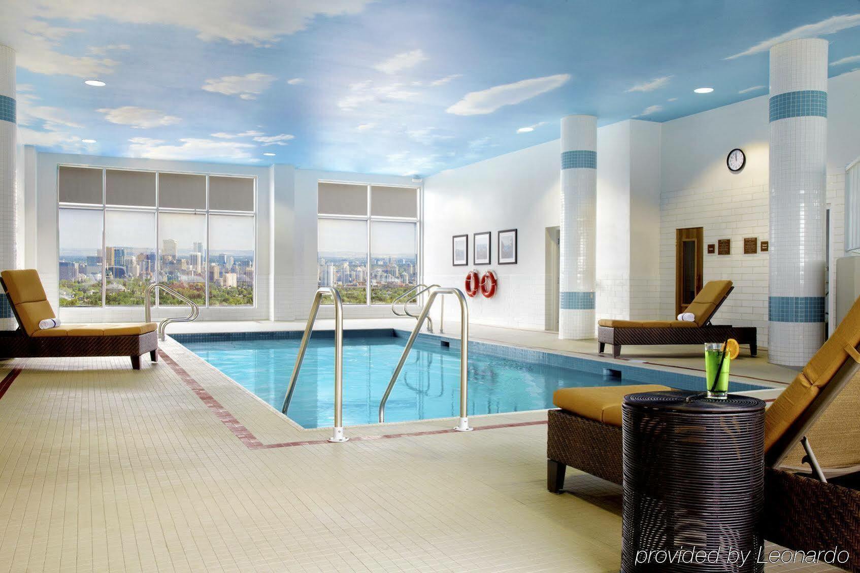 Four Points By Sheraton Calgary Airport Екстериор снимка